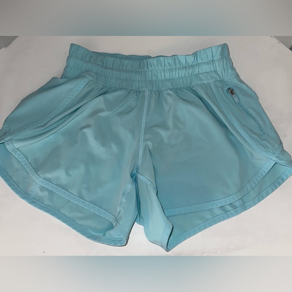 Size 4, 4 inch, blue icing lululemon shorts
